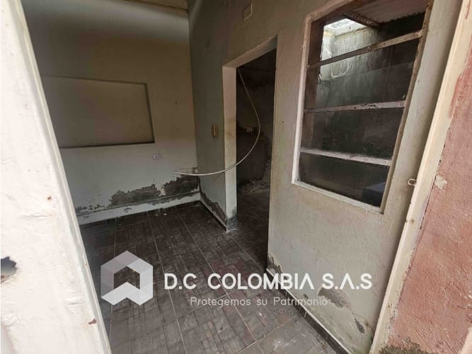 Casa de 3 alcobas en venta en Ub. La Magdala, Girardot, 95 m² · foto 2 de 23