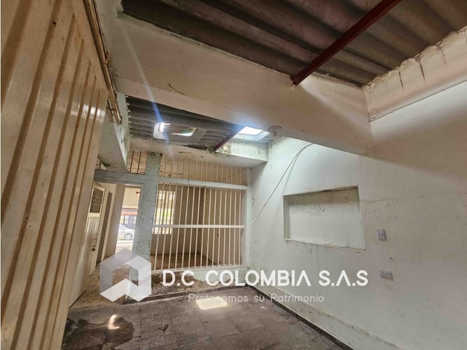 Casa de 3 alcobas en venta en Ub. La Magdala, Girardot, 95 m² · foto 4 de 23