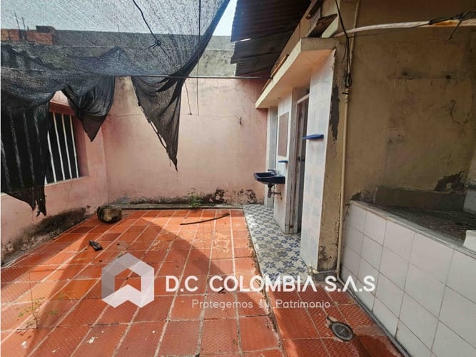 Casa de 3 alcobas en venta en Ub. La Magdala, Girardot, 95 m² · foto 8 de 23