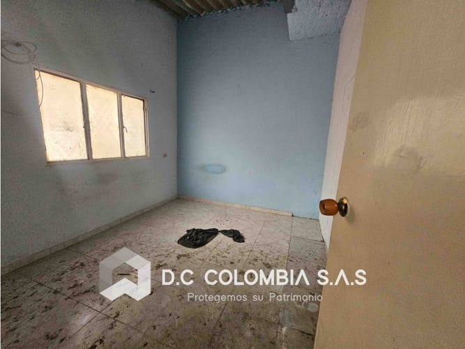 Casa de 3 alcobas en venta en Ub. La Magdala, Girardot, 95 m² · foto 13 de 23