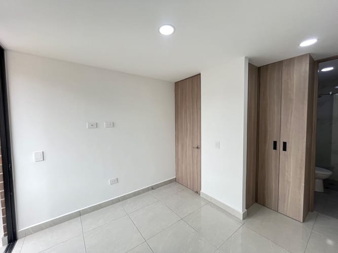 Apartamento de 3 alcobas en arriendo en Calle Larga, Sabaneta, 67 m² · foto 11 de 17