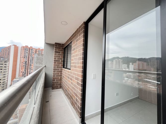 Apartamento de 3 alcobas en arriendo en Calle Larga, Sabaneta, 67 m² · foto 15 de 17