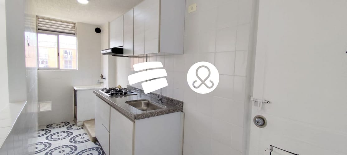 Apartamento de 2 alcobas en venta en Laguna Tierra Blanca, Soacha, 43 m² · foto 2 de 10