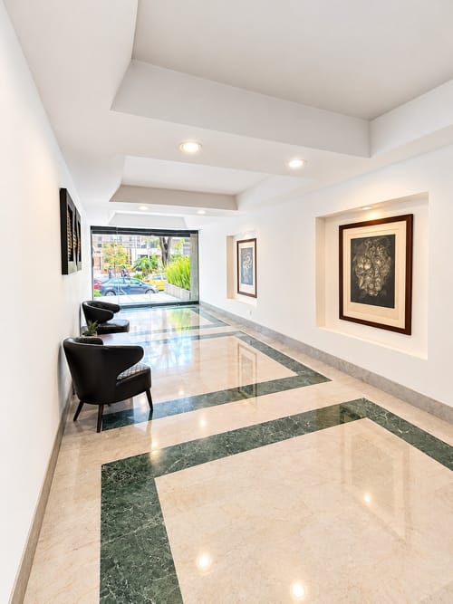 Apartaestudio en venta en Chico Norte, Bogotá, 42 m² · foto 8 de 12