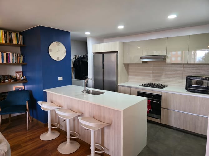 Apartamento de 3 alcobas en venta en Colina Campestre, Bogotá, 88 m² · foto 3 de 19
