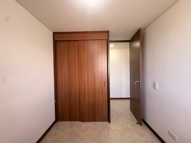 Apartamento de 3 alcobas en arriendo en La Ferreira, La Estrella, 65 m² · foto 8 de 14