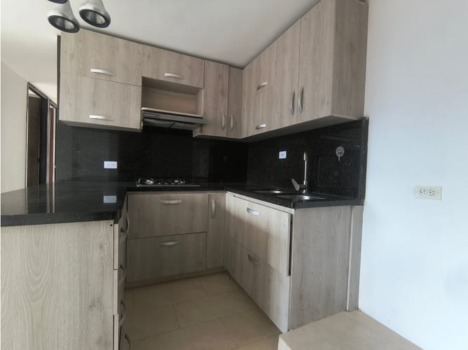 Apartamento de 3 alcobas en arriendo en Zona Rural, Itagüí, 57 m² · foto 2 de 20