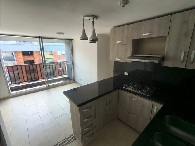 Apartamento de 3 alcobas en arriendo en Zona Rural, Itagüí, 57 m² · foto 3 de 20
