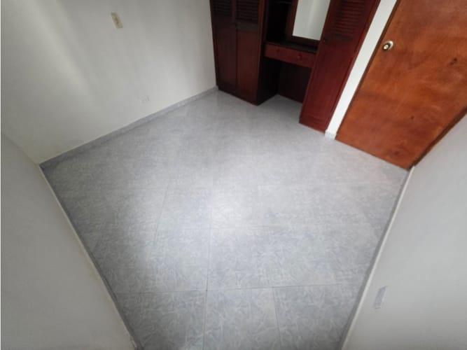 Apartamento de 3 alcobas en arriendo en El Chagualo, Medellín, 45 m² · foto 5 de 18