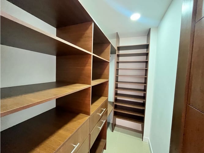 Apartamento de 3 alcobas en arriendo en Santa María De Los Ángeles, Medellín, 101 m² · foto 15 de 24