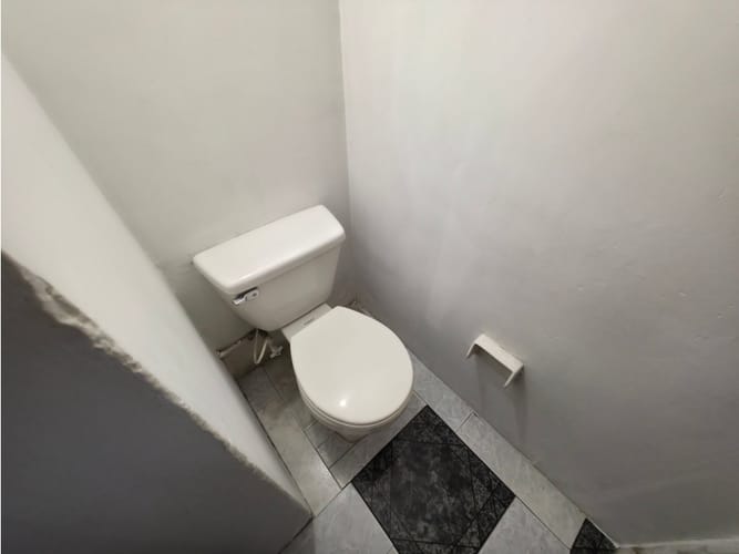 Apartamento de 3 alcobas en arriendo en El Chagualo, Medellín, 45 m² · foto 13 de 18