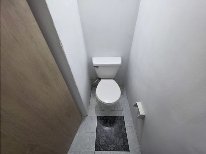 Apartamento de 3 alcobas en arriendo en El Chagualo, Medellín, 45 m² · foto 15 de 18