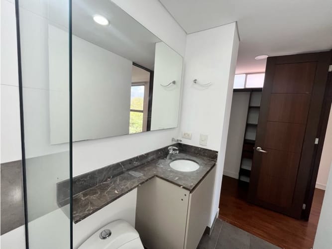 Apartamento de 3 alcobas en arriendo en Santa María De Los Ángeles, Medellín, 101 m² · foto 21 de 24