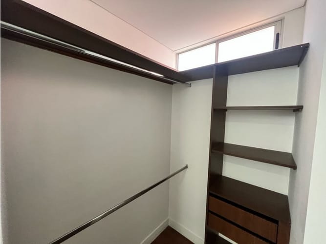 Apartamento de 3 alcobas en arriendo en Santa María De Los Ángeles, Medellín, 101 m² · foto 23 de 24