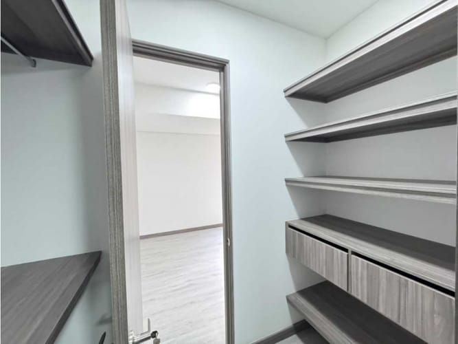 Apartamento de 2 alcobas en venta en Las Palmas, Medellín, 71 m² · foto 8 de 12