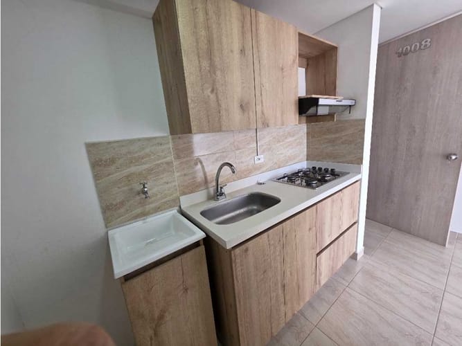 Apartamento de 2 alcobas en venta en La Pilarica, Medellín, 55 m² · foto 4 de 24