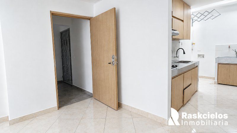 Casa de 2 alcobas en arriendo en La Gloria, Medellín, 67 m² · foto 2 de 15