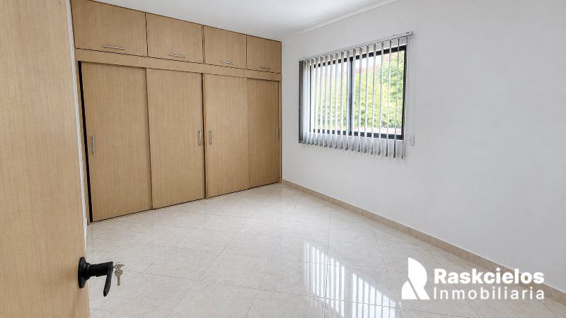 Casa de 2 alcobas en arriendo en La Gloria, Medellín, 67 m² · foto 9 de 15