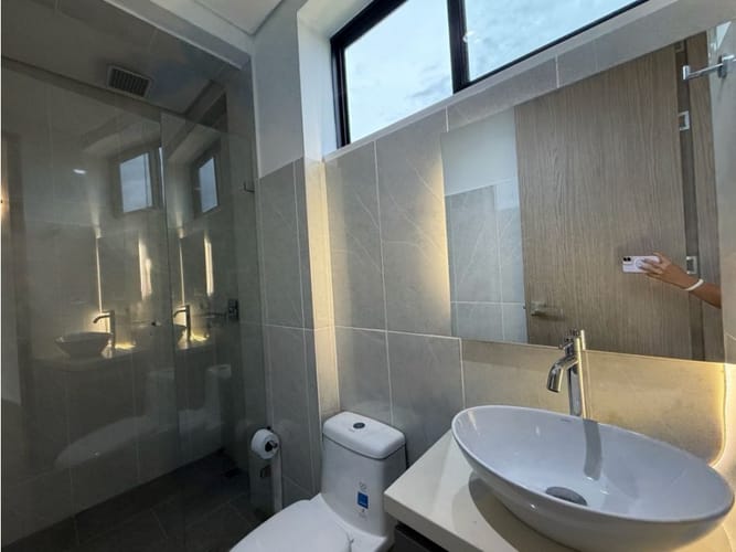 Casa de 3 alcobas en arriendo en Llano Grande, Rionegro, 180 m² · foto 19 de 23
