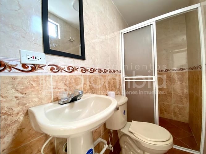 Apartamento de 3 alcobas en arriendo en Centro, Itagüí, 73 m² · foto 7 de 14