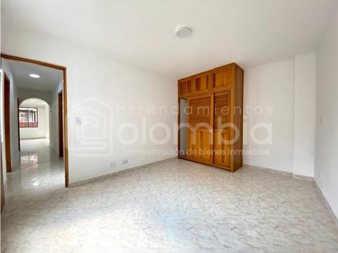 Apartamento de 3 alcobas en arriendo en Centro, Itagüí, 73 m² · foto 10 de 14