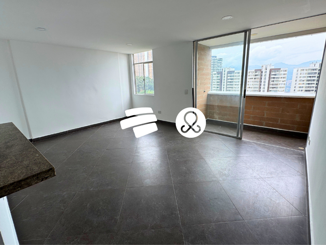 Apartamento de 2 alcobas en venta en Loma Del Indio, Medellín, 53 m² · foto 4 de 16