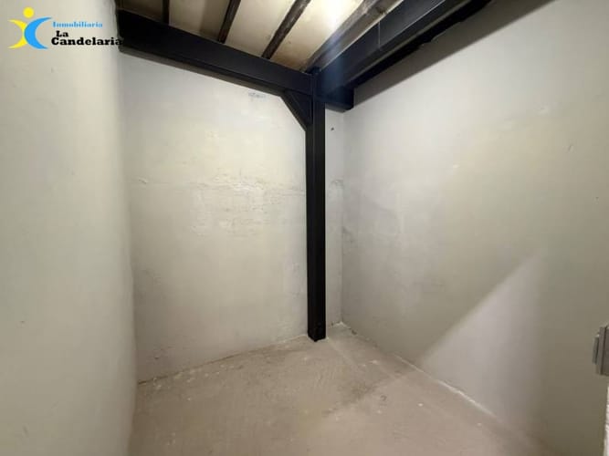 Casa de 4 alcobas en arriendo en Campo Valdes No.2, Medellín, 300 m² · foto 14 de 24