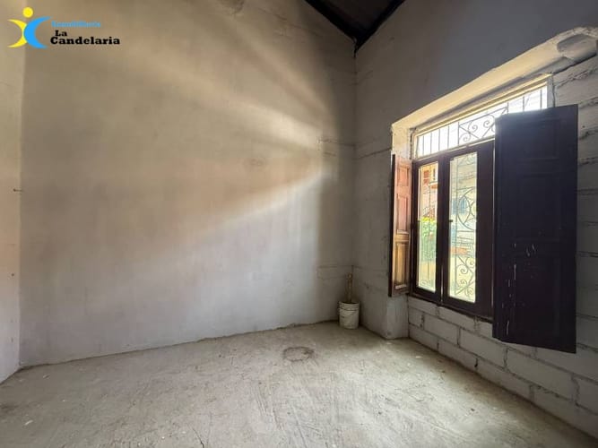 Casa de 4 alcobas en arriendo en Campo Valdes No.2, Medellín, 300 m² · foto 23 de 24