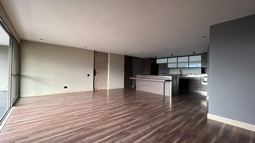 Apartamento de 2 alcobas en arriendo en San Lucas, Medellín, 133 m² · foto 5 de 16