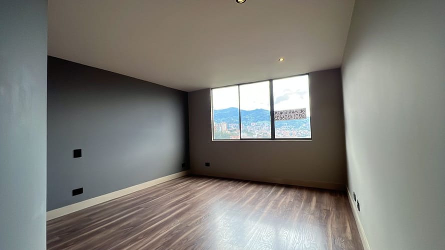 Apartamento de 2 alcobas en arriendo en San Lucas, Medellín, 133 m² · foto 12 de 16