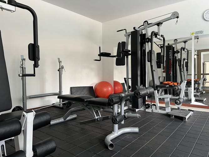 Apartamento de 2 alcobas en arriendo en San Lucas, Medellín, 133 m² · foto 15 de 16