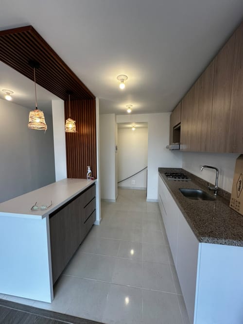 Apartamento de 2 alcobas en arriendo en Marsella, Bogotá, 70 m² · foto 3 de 16