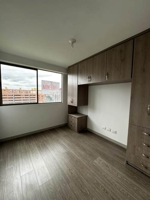Apartamento de 2 alcobas en arriendo en Marsella, Bogotá, 70 m² · foto 11 de 16