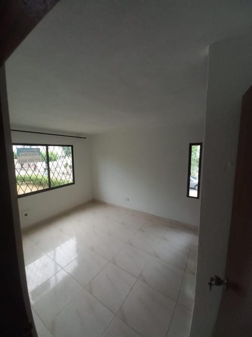 Apartamento de 3 alcobas en arriendo en Santa Lucia, Cartagena, 145 m² · foto 10 de 11