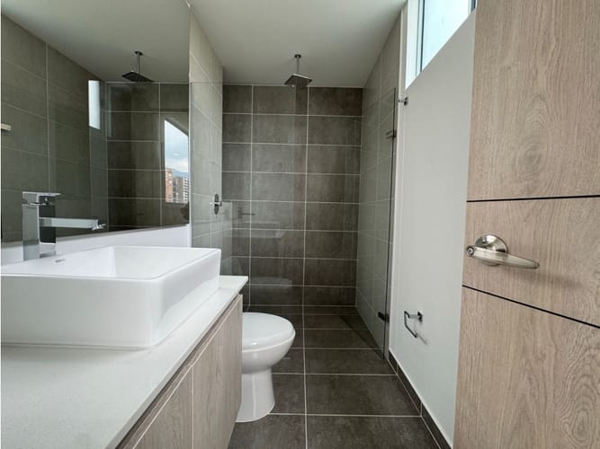 Apartamento de 2 alcobas en venta en Mesa, Envigado, 98 m² · foto 11 de 15