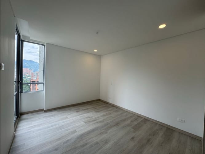 Apartamento de 2 alcobas en venta en Mesa, Envigado, 98 m² · foto 13 de 15