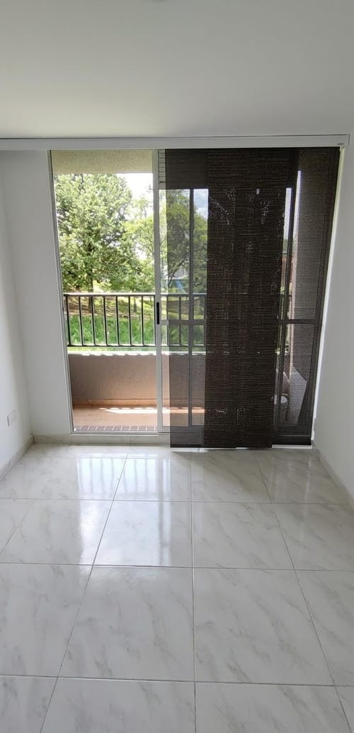 Apartamento de 2 alcobas en venta en San Antonio De Prado, Medellín, 54 m² · foto 12 de 24