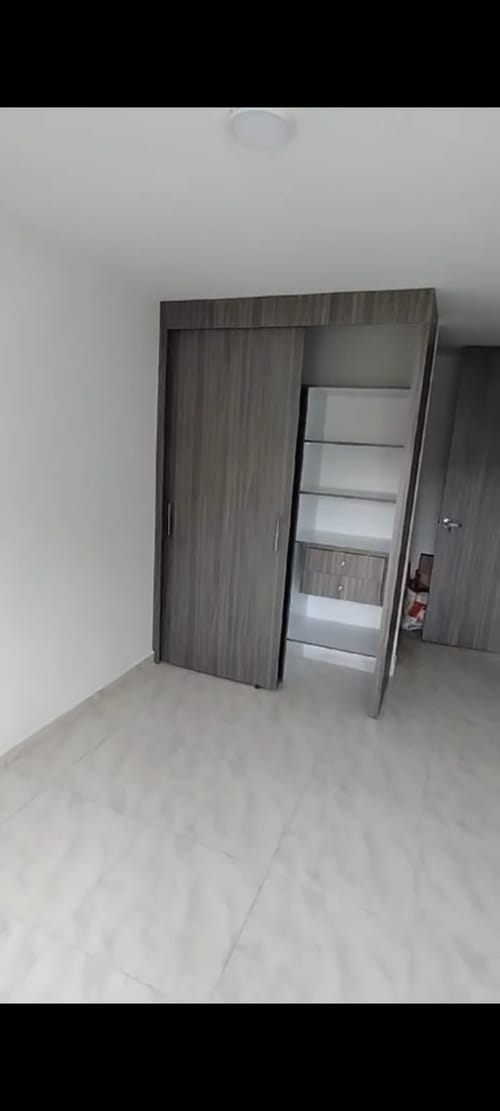 Apartamento de 2 alcobas en venta en San Antonio De Prado, Medellín, 54 m² · foto 18 de 24