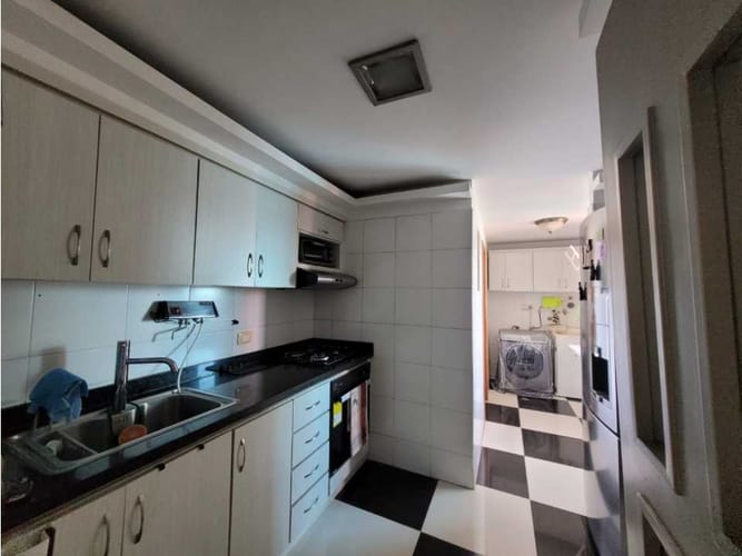 Apartamento de 2 alcobas en arriendo en San Vicente, Barranquilla, 90 m² · foto 2 de 24