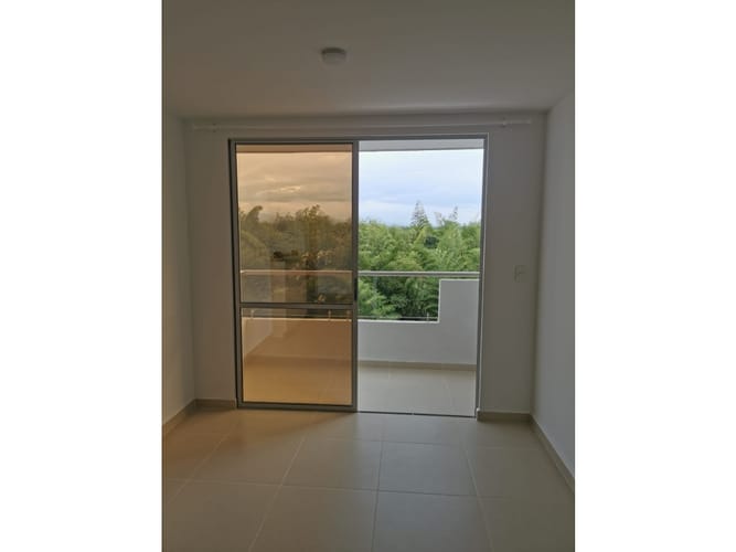 Apartamento de 3 alcobas en venta en Galicia, Pereira, 70 m² · foto 2 de 24