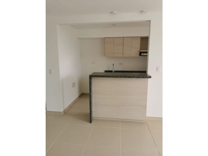 Apartamento de 3 alcobas en venta en Galicia, Pereira, 70 m² · foto 7 de 24