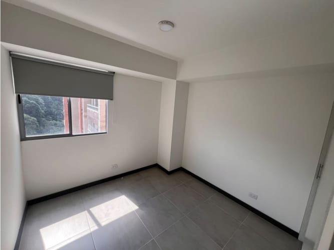 Apartamento en arriendo en Las Lomitas, Sabaneta, 90 m² · foto 13 de 24