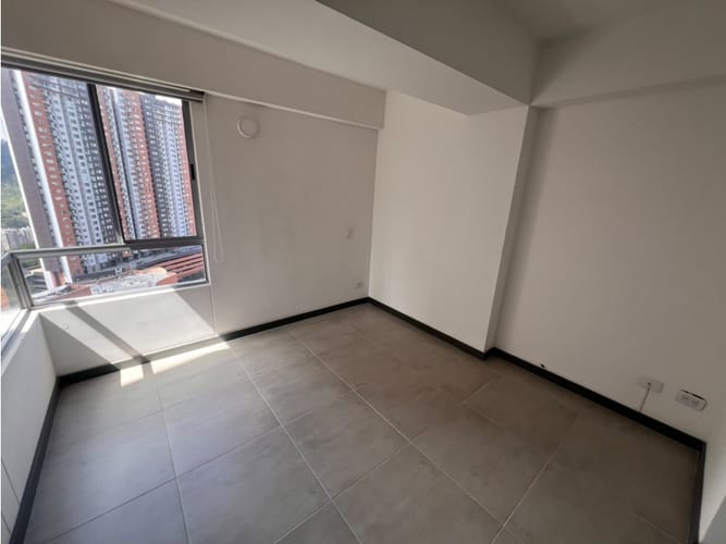 Apartamento en arriendo en Las Lomitas, Sabaneta, 90 m² · foto 17 de 24