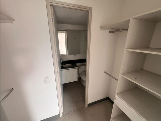 Apartamento en arriendo en Las Lomitas, Sabaneta, 90 m² · foto 20 de 24