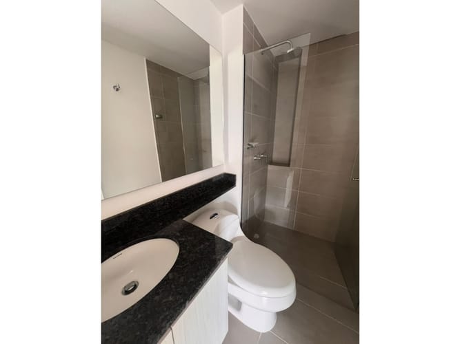 Apartamento en arriendo en Las Lomitas, Sabaneta, 90 m² · foto 23 de 24