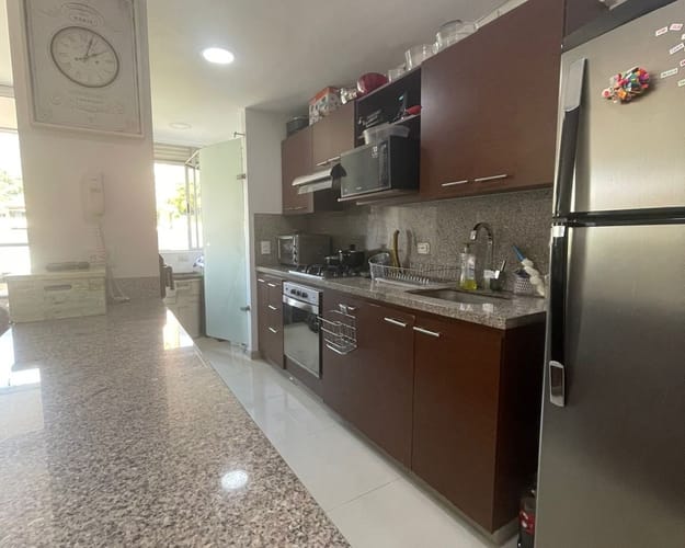 Apartamento de 3 alcobas en venta en La Inmaculada, Envigado, 86 m² · foto 5 de 12