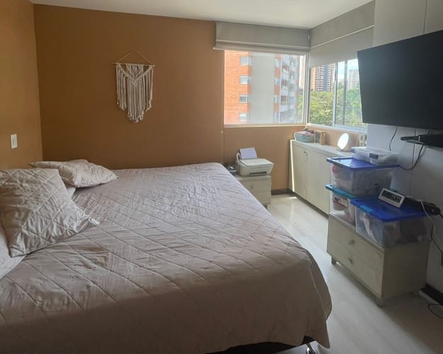 Apartamento de 3 alcobas en venta en La Inmaculada, Envigado, 86 m² · foto 11 de 12