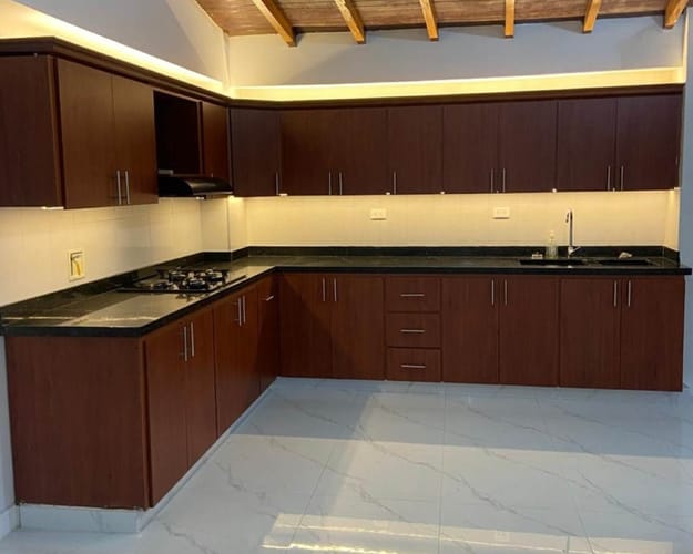 Apartamento de 3 alcobas en arriendo en Belén, Medellín, 120 m² · foto 5 de 11