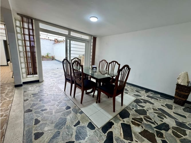 Casa de 4 alcobas en venta en Aborigenes, Armenia, 250 m² · foto 4 de 24