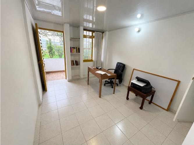 Casa de 4 alcobas en venta en Aborigenes, Armenia, 250 m² · foto 19 de 24
